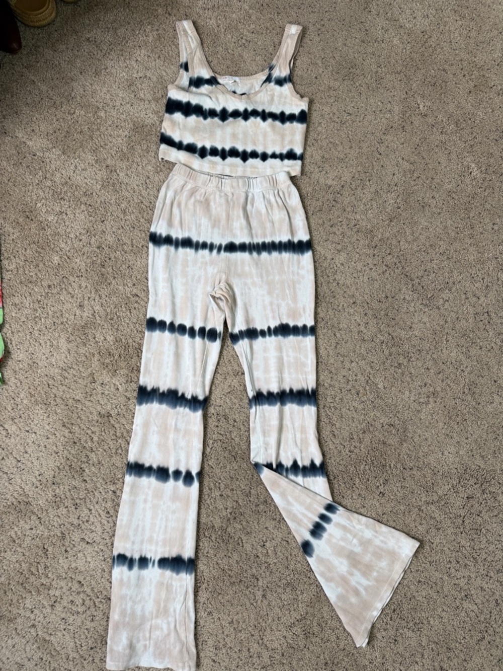 Gianni Bini Beige & Black Tie-Dye Tank and Flare Pants Set Small